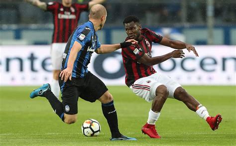 Italian serie a match ac milan vs atalanta 23.01.2021. Atalanta vs Milan Preview, Tips and Odds - Sportingpedia ...