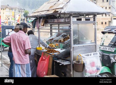 Sri Lanka Food Cart Hi Res Stock Photography And Images Alamy