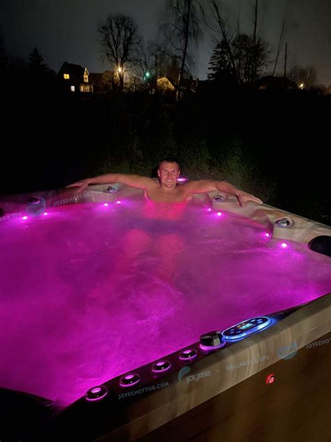 Joyee Best Acrylic Outdoor Spa Sexy Massage Balboa Spa Hottub Spas Tub