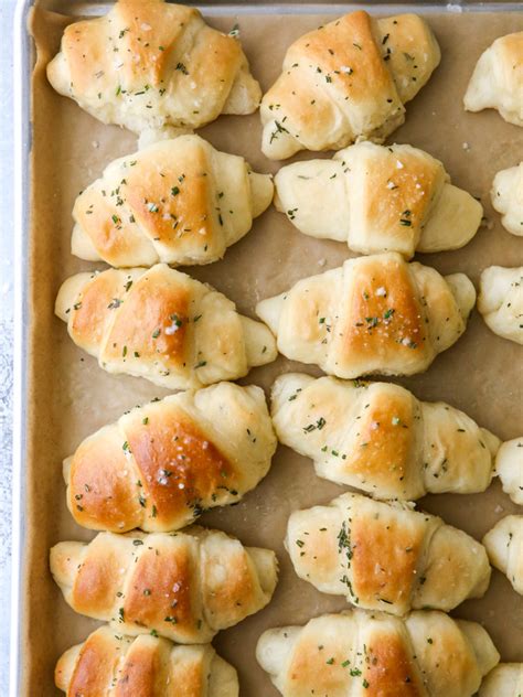 Garlic And Herb Crescent Rolls Completely Delicious
