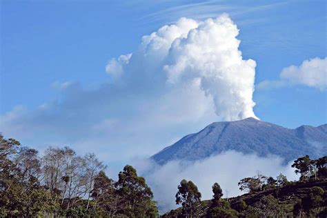 Experts Confirm Increased Activity At Turrialba Volcano The Tico