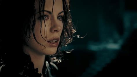As the war between the vampires and the lycans rages on, selene, a former member of the death dealers (an elite vampire special forces unit that hunts. Selene (Underworld Evolution) - Mia444 Photo (37221987 ...