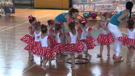 As Nea Paideia ΟΙ ΜΙΝΙ ΜΑΟΥΣ ΤΗΣ ΝΕΑΣ ΠΑΙΔΕΙΑΣ Baby Dance 2015 Youtube
