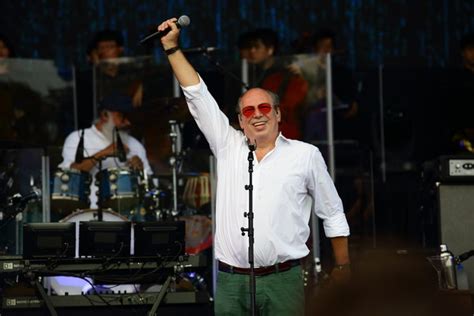 He featured in the music video for the buggles' single video killed the radio star, which became a worldwide hit and helped usher in a new era of global entertainment as the first music video to be aired on mtv (august 1, 1981). Oscar-winning composer Hans Zimmer creates new epic MLS ...