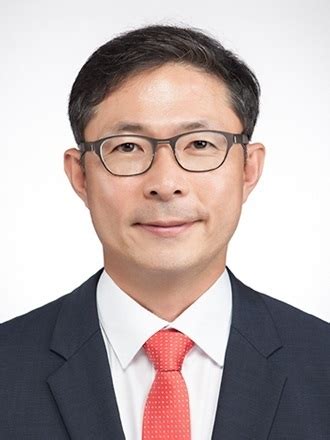 Maybe you would like to learn more about one of these? SK케미칼, 백신사업부문 분할…'SK바이오사이언스' 공식출범