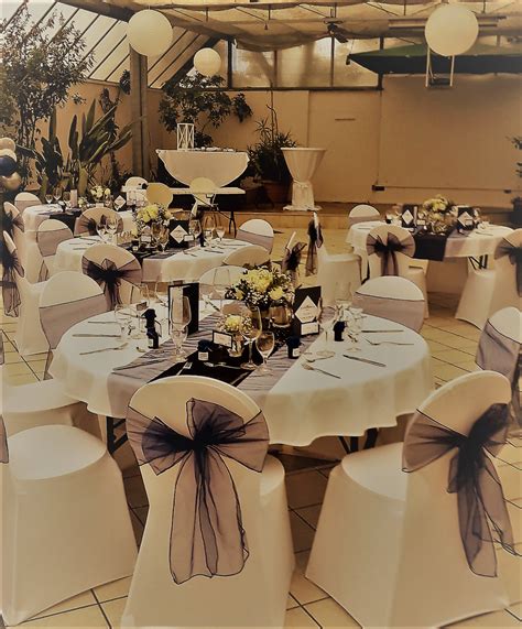 Tag, uhrzeit und ort an dem die feier stattfindet. Catering für Goldene Hochzeit