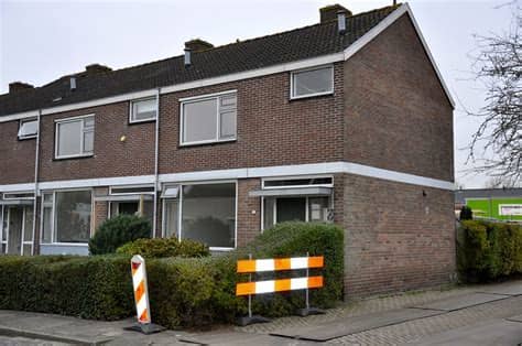 Wij gaan ervan uit dat u hiermee instemt, echter u kunt ook de niet functionele cookies weigeren als u dat wilt. Het Nederlandse Rijtjeshuis » Bouwwereld.nl