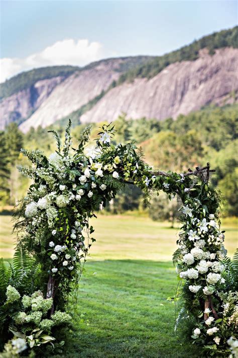 A Outdoor Mountain Wedding In North Carolina Wedding Venues North