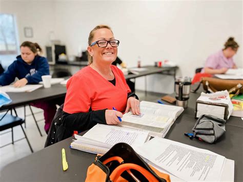 CNA Night Class in Broken Arrow & Tulsa
