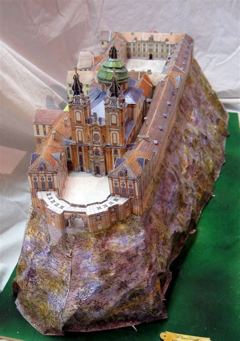 Firstly, you want your model to narrate something about your project; building Cathedral models -a step by step explanation