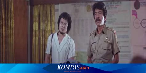 Hai manusia hormati ibumu yang melahirkan dan membesarkanmu. Lirik Lagu Keramat dari Rhoma Irama