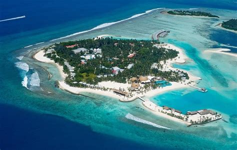 Holiday Inn Kandooma Resort Maldives Overwater Bungalows