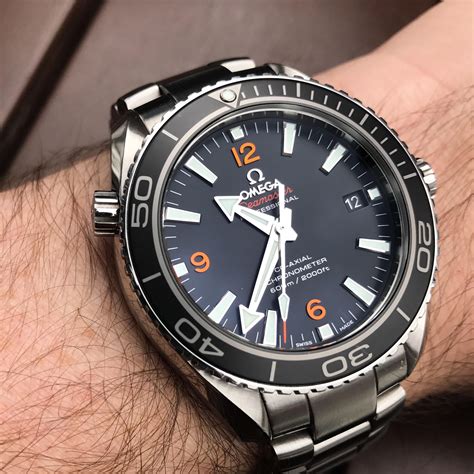 Which is a better diver's watch? Omega Seamaster Planet Ocean Orange you glad to see me ...