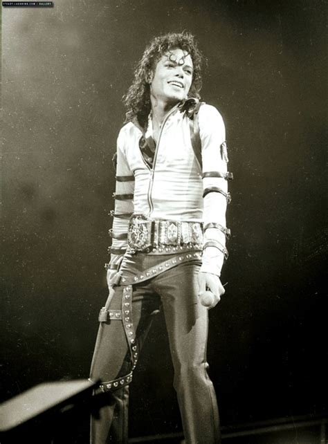 Michael Jackson Nude 3 Pictures Rating 0 00 10