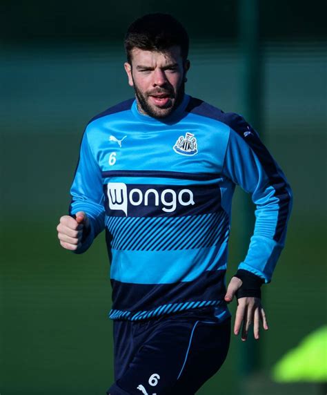 Norwich have agreed a fee with newcastle for defender grant hanley. The Newcastle United Blog | Player Urges Everybody To ...