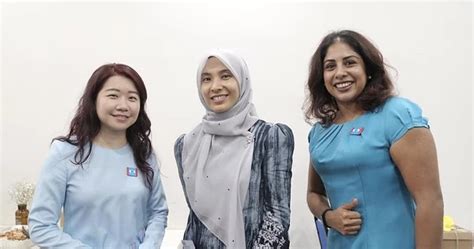 Parti keadilan rakyat — die keadilan (parti keadilan rakyat, engl. WARTAWAN RASMI LAMAN REFORMASI: Politik majmuk, inklusif ...