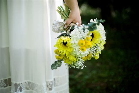 Weddings brown county presbyterian fellowship nashville indiana. Brown County Weddings in Nashville Indiana outdoor wedding ...
