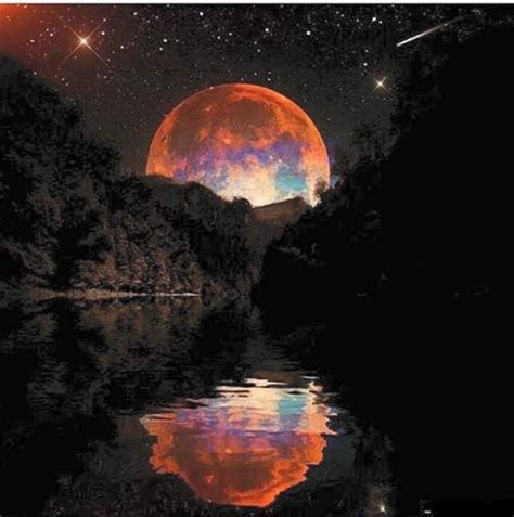 Most beautiful picture of moon. Pin by Lora on Moonlit Perfection | Beautiful moon, Galaxy ...