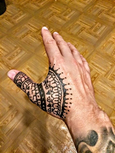 Henna tattoo designs for men thoughtfultattoos male henna hand tattoos, henna tattoos on the other hand offer you a very neat alternative to that if done correctly they can look equally stunning. Thumb Henna for men. Gaddy marz | Henna tattoo designs ...