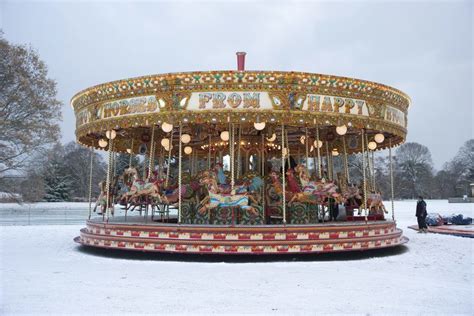 The Santa Woodland Grotto At Kew Gardens Open Thu Nov 28 Until Sat Jan