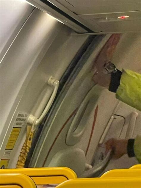 Passengers Stunned As Ryanair Plane Takes Off With ‘passenger Door