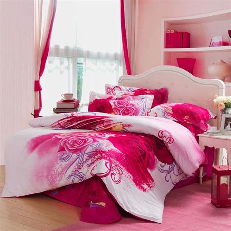 A young girl's bedroom is more than just a place to sleep. Red White and Pink Antique Kumala Rose Pattern Full, Queen ...