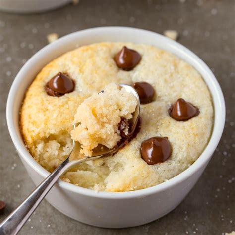 Enjoy it plain, add nutella, or stir in a handful of chocolate chips and you're on your way to dessert bliss. Keto Vanilla Mug Cake (Paleo, Vegan) - The Big Man's World