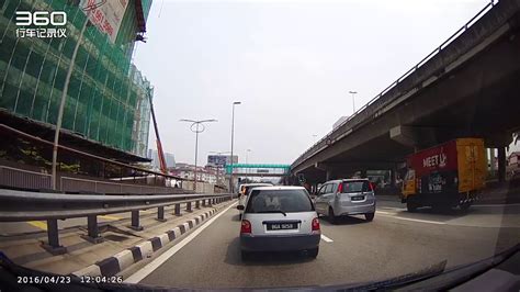 Things to do near giant kelana jaya mall. Stadium MBPJ Kelana Jaya to Paradigm Mall, Petaling Jaya ...