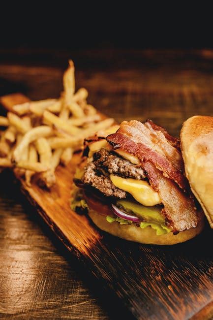 Best Burger In Nashville Why Do Restaurant Burgers Taste Better