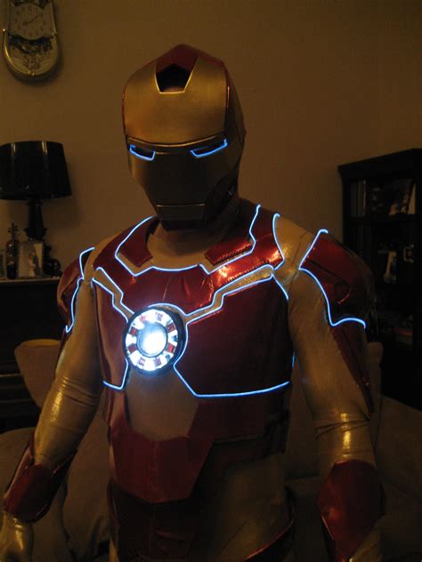 How To Make An Ironman Costume Using The Vinyl And Foam Method 8