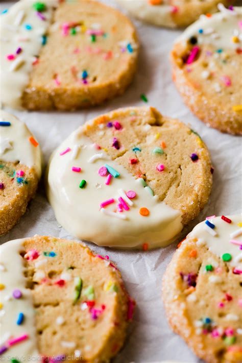 You'll bake about 15 decent sized cookies from 1 batch. Funfetti Slice & Bake Cookies - Sallys Baking Addiction