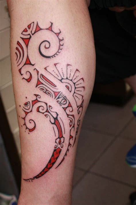 Feine Maori Tätowierung Rot Schwarz Maori Tattoos Maori Tattoo Frau