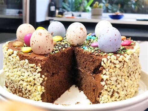 Recette du gâteau tout CHOCOLAT de Pâques facile Recette