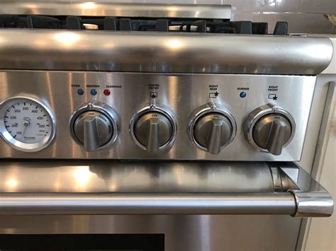 You can choose a very simple yet powerful range like a bluestar, wolf, or thermador. Thermador Professional 36' Freestanding 6-Burner Gas Range ...