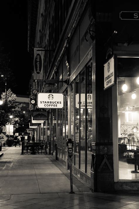 Best christmas lights, holiday lights in denver, boulder and colorado front range for 2020. Free Images : light, black and white, road, street ...