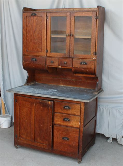 Often times painted on ornate doors and topped off with a glaze. Bargain John's Antiques | Antique Oak Kitchen Cabinet ...