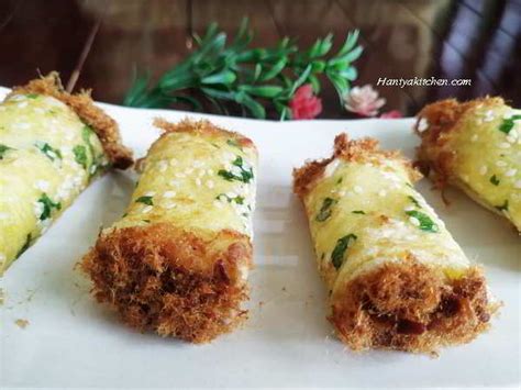 Roti gulung dengan abon ikan tuna. Resep Roti Gulung Abon No Ribet No mixer No Oven Anti Gagal dari Roti Tawar - Haniya Kitchen