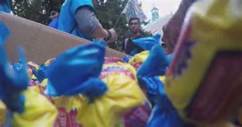 Toronto University Students Aim To Break World Record For Chewing Gum