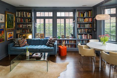 In home design, one practice that novice designers avoid is mixing and matching patterns or textures. Blue Color Decoration Ideas for Living Room - Small Design ...