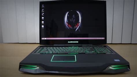 Alienware M18x R2 18 Gaming Labtop Unboxingoverview