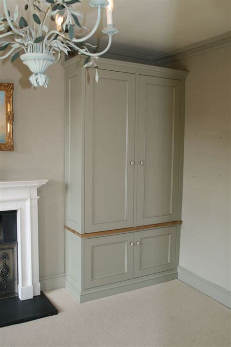 Bedroom door front manufacturer making large cupboard doors and wardrobe doors in solid mdf, supplying bespoke furniture to showrooms, designers and trade. Fitted Alcove Units Bespoke Carpentry - Walton, Weybridge ...