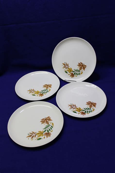 Set Of 4 Dinner Plates In Autumn Leaves By Salem Etsy Dinner Plates