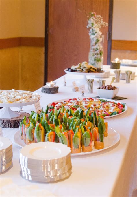 A Diy Wedding Reception For 200 Wedding Reception Food Reception