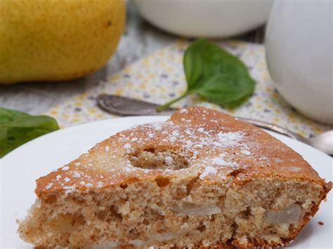 Gâteau fondant aux poires fraîches Recette de Gâteau fondant aux