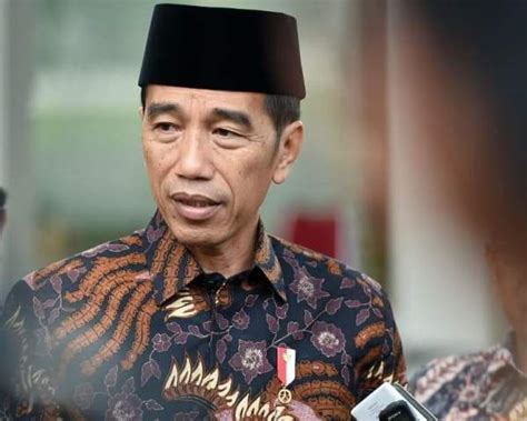 Lika Liku Perjalanan Hidup Jokowi Dari Tukang Mebel Hingga Jadi