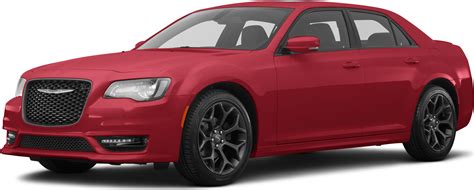 2017 Chrysler 300 Price Value Ratings And Reviews Kelley Blue Book