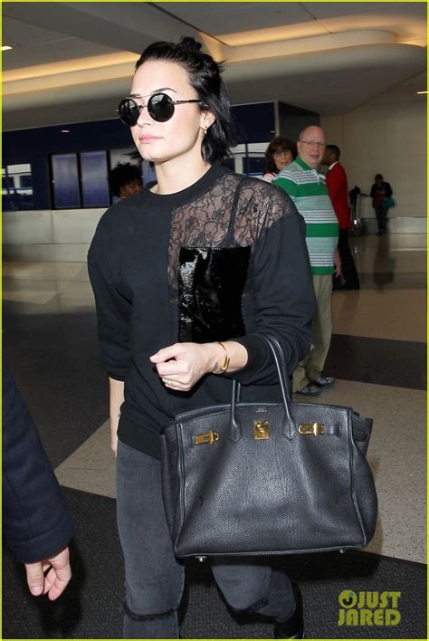 Jun 10, 2021 · kanye west and irina shayk confirmed romance rumors with a stroll together in provence, france. Demi Lovato Backs Hillary Clinton In Presidential Race ...