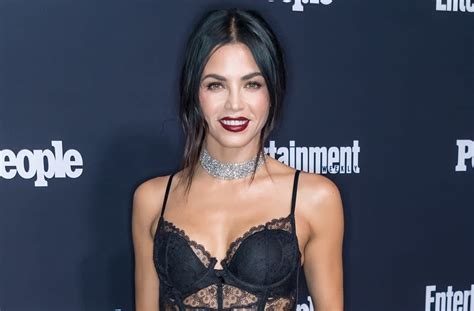 Jenna Dewan Strips Down To Lacy Black Bodysuit Showcases Her Sexiest Dance Moves Watch