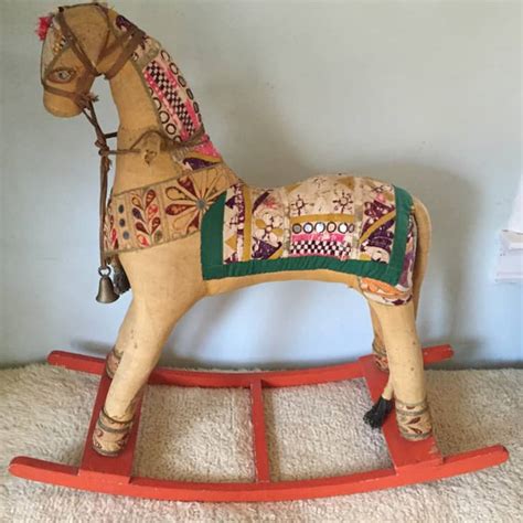 Discover local treasures in your neighborhood or around the world. Monday on Marketplace: Bright and Bold Finds | Apartment ...