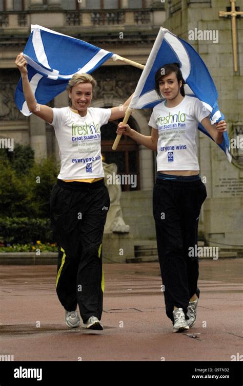 Scottish Athlete Liz Mccolgan Left And Daughter Eilish Mccolgan Run In Glasgows George Square